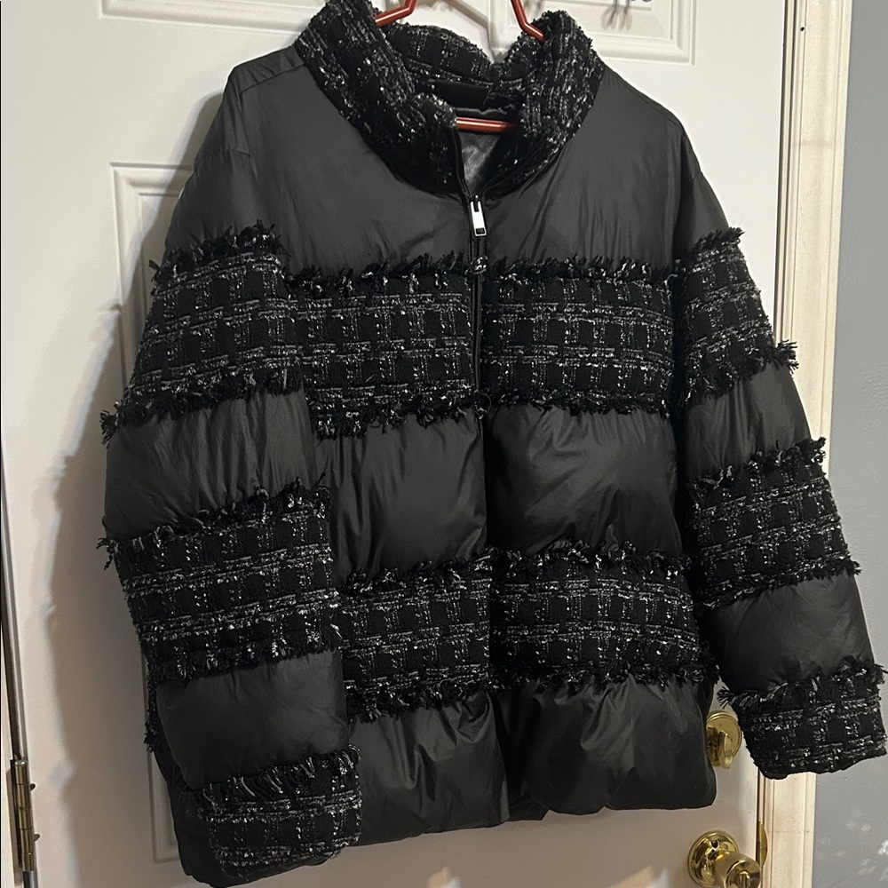 G by Giuliana Black and Gray Puffer Jacket